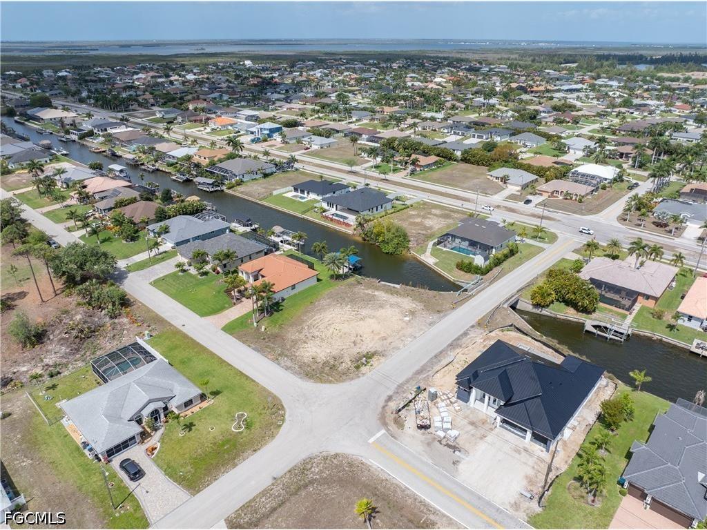 2581 SW 28th Terrace Cape Coral FL 33914 2026015936 image3