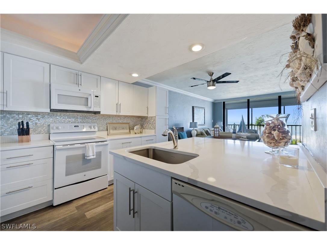 25810 Hickory Boulevard #208 Bonita Springs FL 34134 226011735 image9