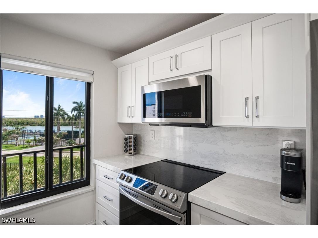 25820 Hickory Boulevard #301 Bonita Springs FL 34134 226020648 image16