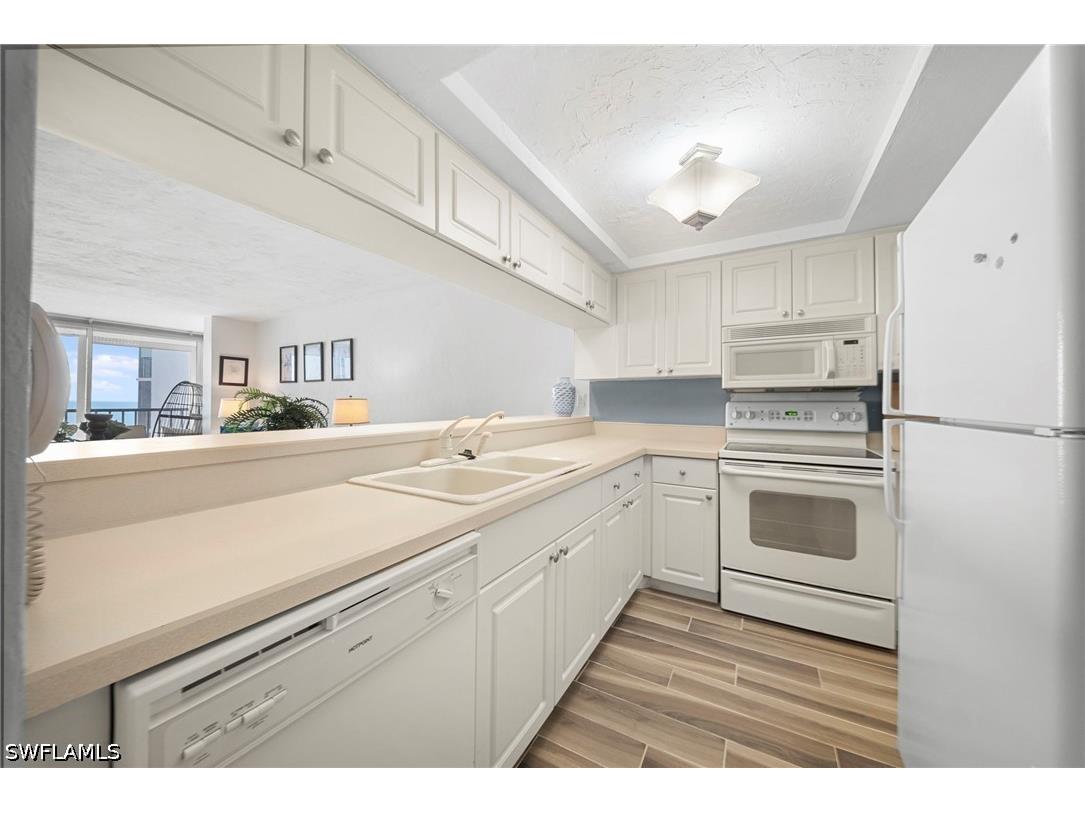 25820 Hickory Boulevard #402 Bonita Springs FL 34134 226009755 image10
