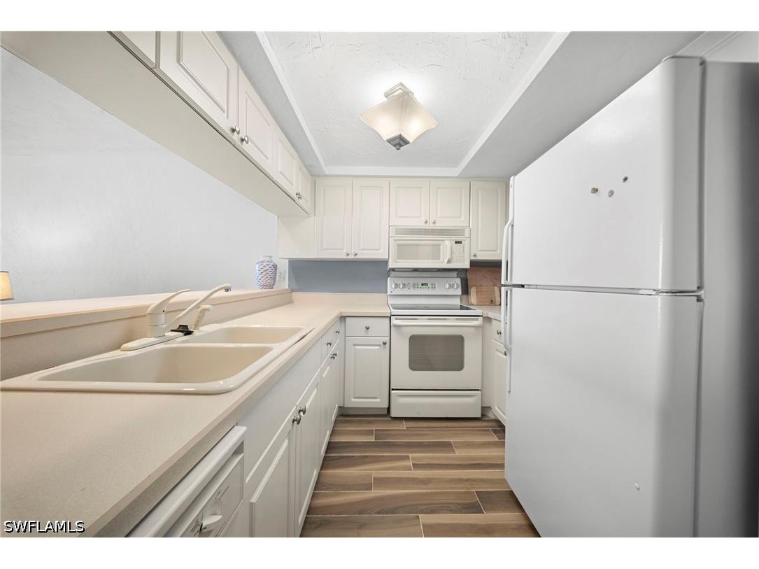 25820 Hickory Boulevard #402 Bonita Springs FL 34134 226009755 image11
