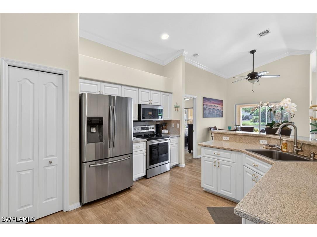 25833 Pebblecreek Drive Bonita Springs FL 34135 226021888 image4