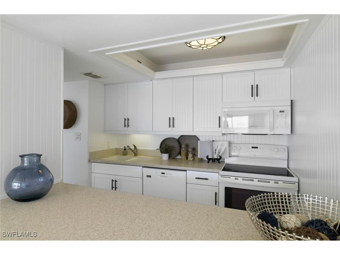 25840 Hickory Boulevard #202 B Bonita Springs FL 34134 225072709 image14