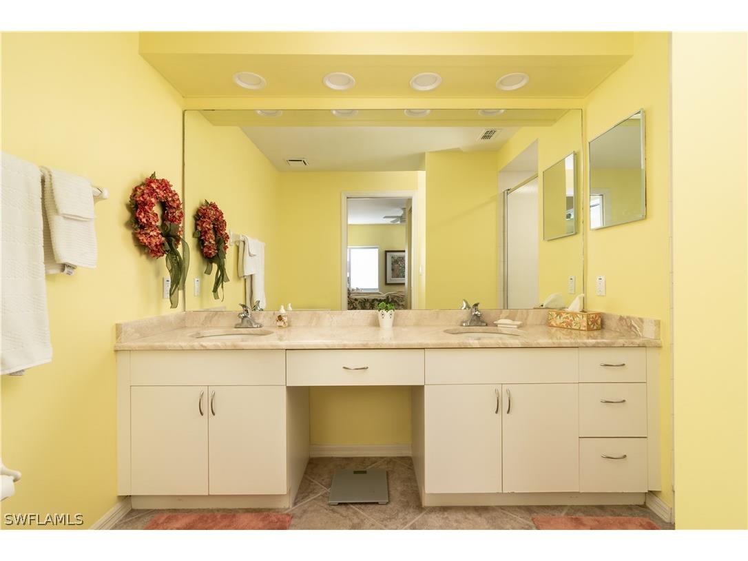 2585 Old Groves Road #L102 Naples FL 34109 226010191 image10