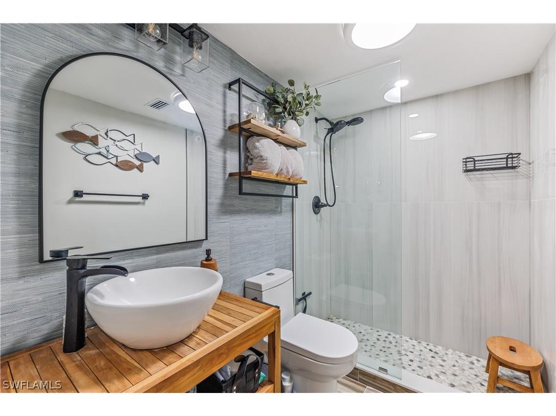 25850 Hickory Boulevard #101 Bonita Springs FL 34134 226009448 image5