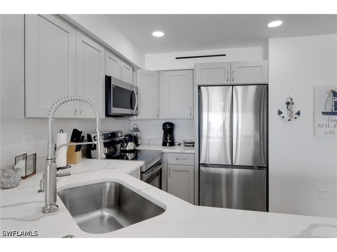25850 Hickory Boulevard #102 Bonita Springs FL 34134 226016890 image11