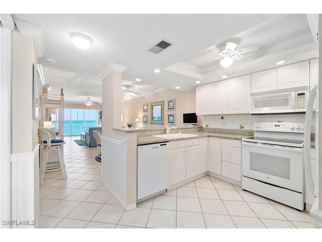 25870 Hickory Boulevard #504 Bonita Springs FL 34134 225074609 image9