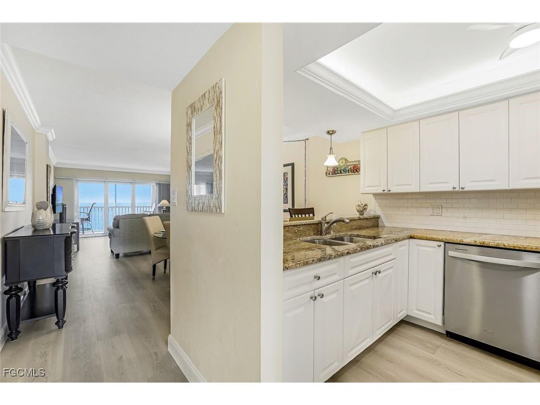25870 Hickory Boulevard #704 Bonita Springs FL 34134 2026000076 image11