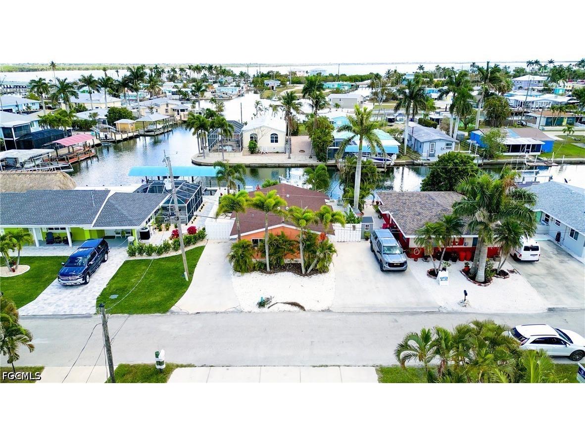 2589 Bayshore Drive Matlacha FL 33993 2026016796 image8