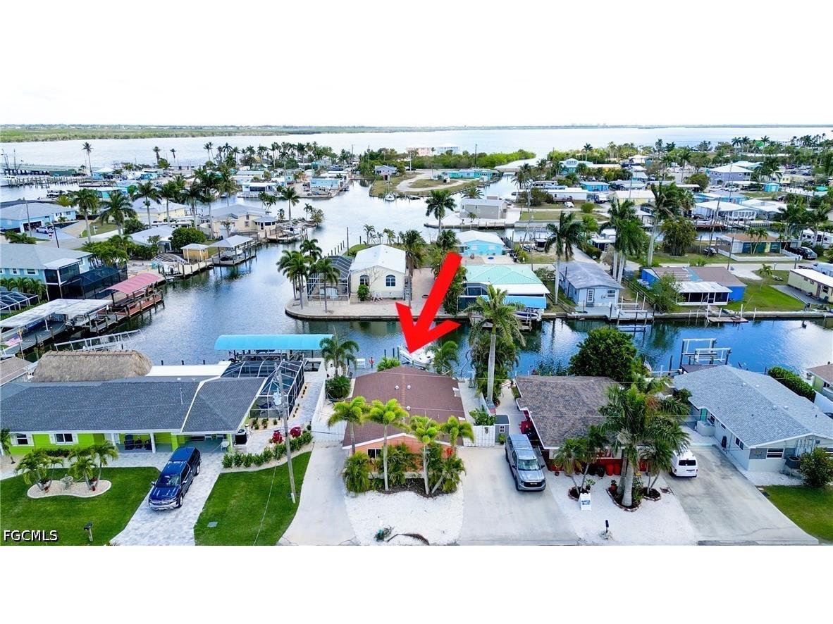 2589 Bayshore Drive Matlacha FL 33993 2026016796 image9