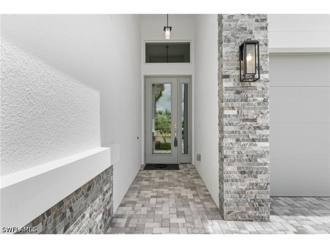 2589 Kingfisher Drive Naples FL 34112 226018768 image18
