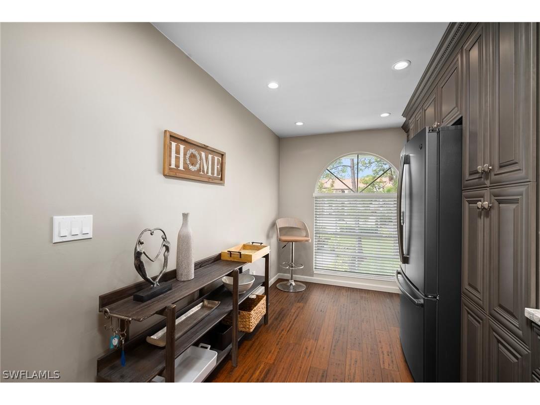 259 Deerwood Circle #6 Naples FL 34113 226007308 image8