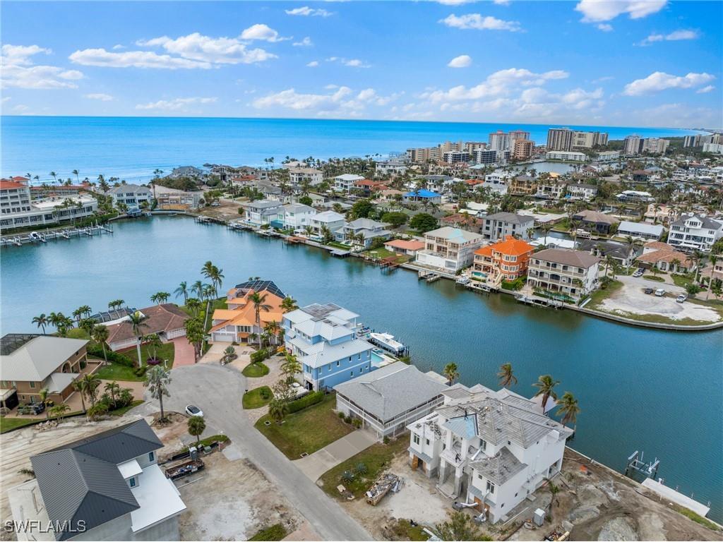 259 Trade Winds Avenue Naples FL 34108 225006028 image1