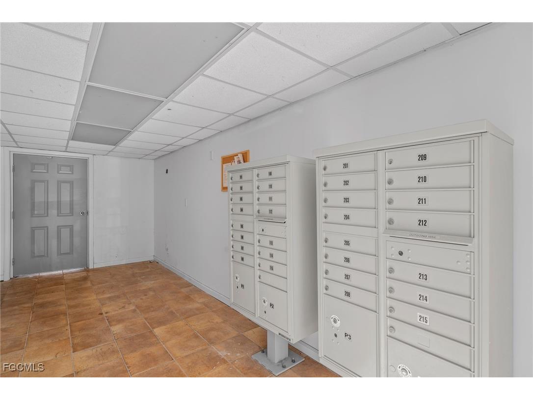 2590 1st Street #115 Fort Myers FL 33901 2025023157 image17