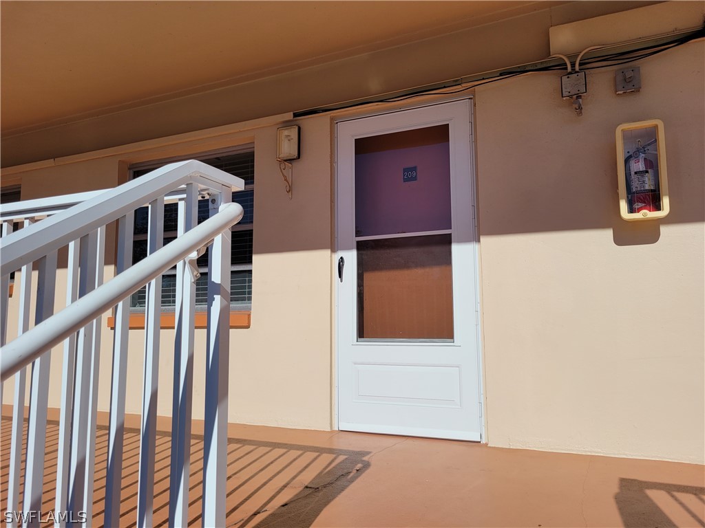 2590 1st Street #209 Fort Myers FL 33901 224047262 image1