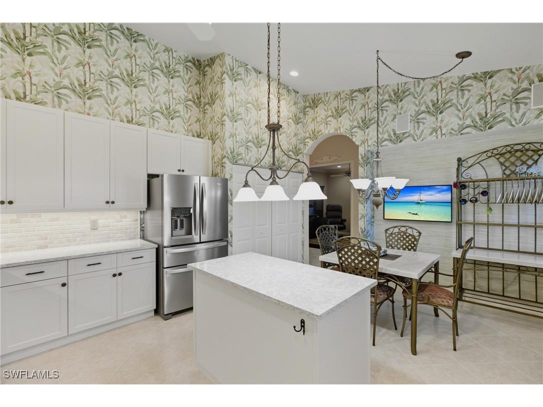 2590 Marshcreek Lane #202 Naples FL 34119 225074096 image12