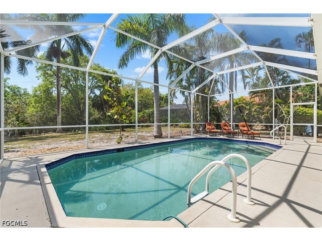 25900 Creekbend Drive Bonita Springs FL 34135 2026014790 image31