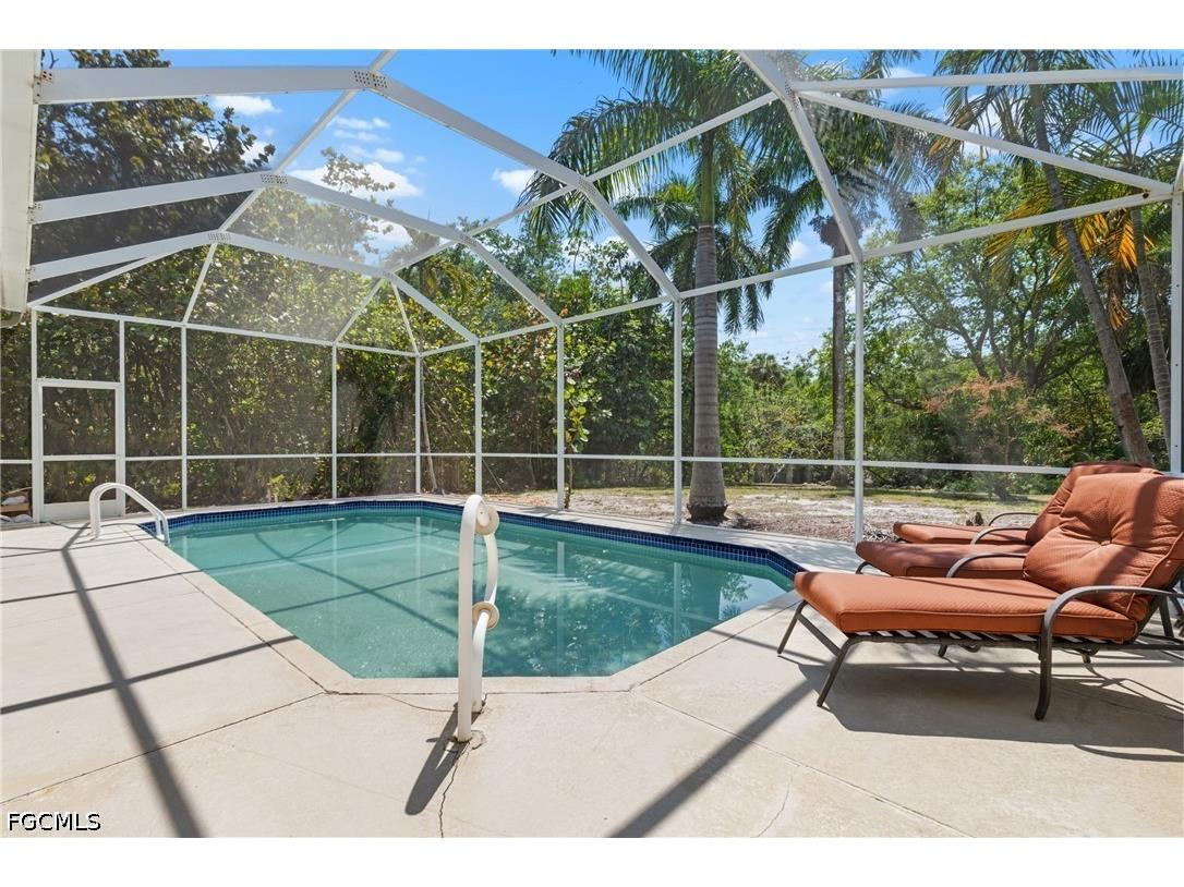 25900 Creekbend Drive Bonita Springs FL 34135 2026014790 image33