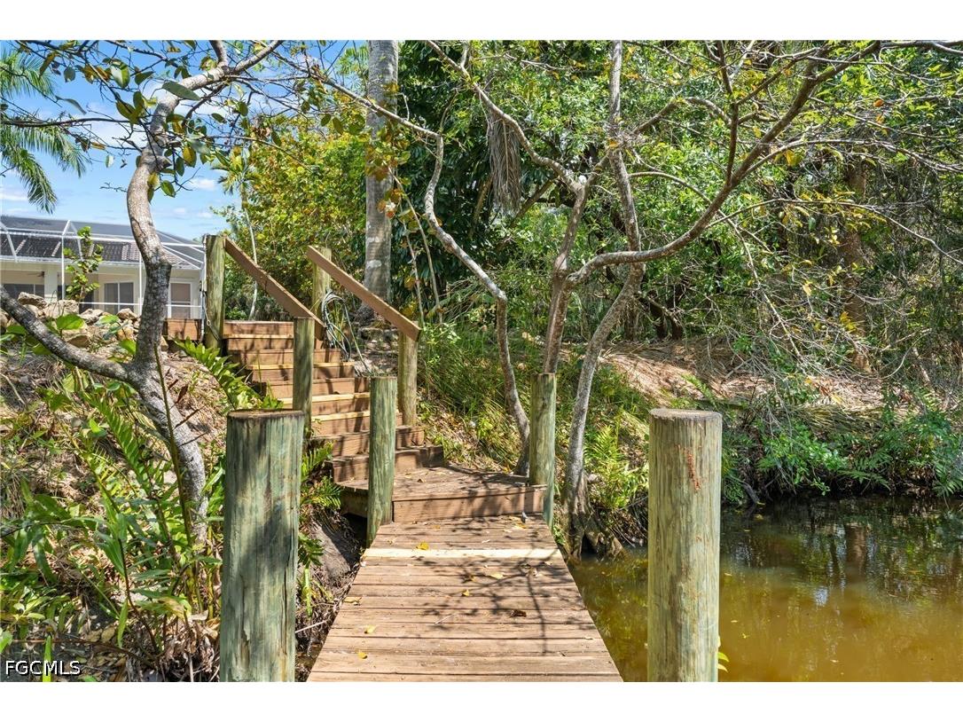 25900 Creekbend Drive Bonita Springs FL 34135 2026014790 image36