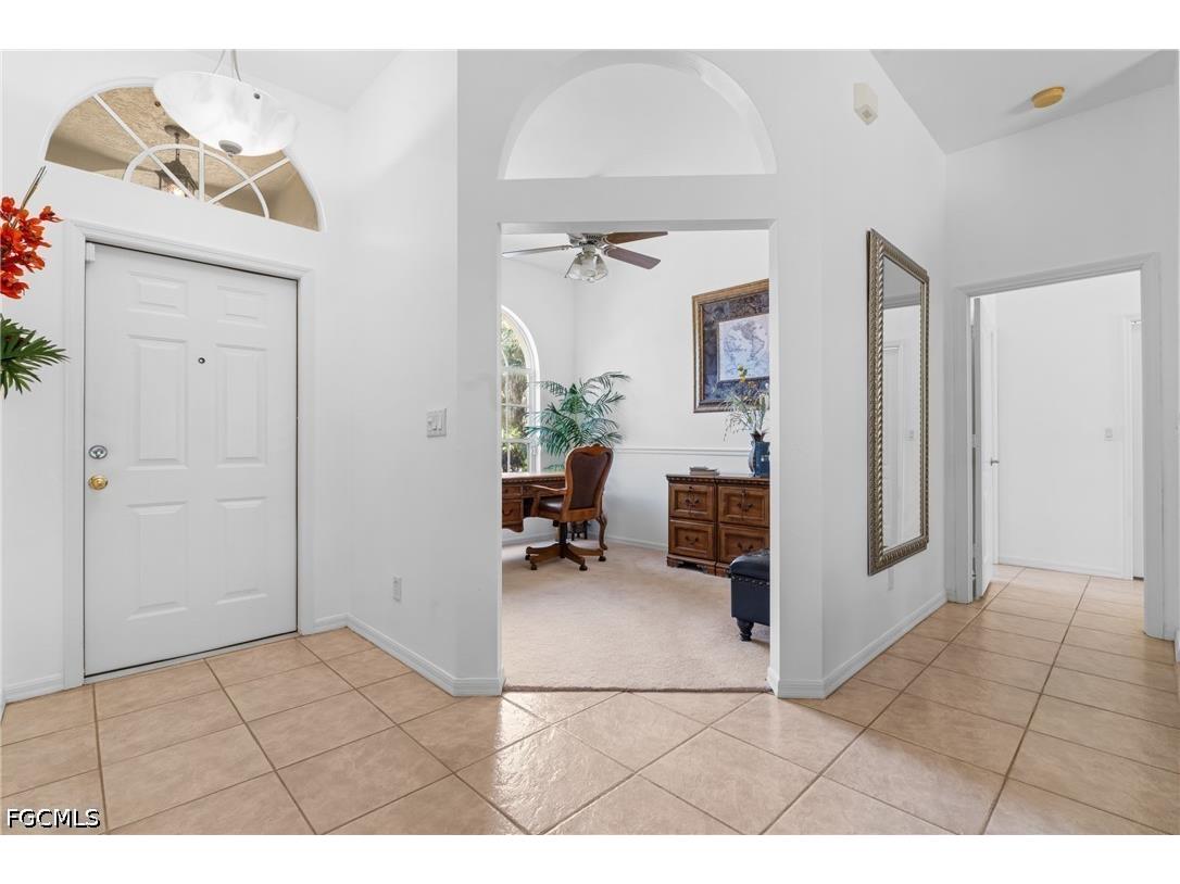 25900 Creekbend Drive Bonita Springs FL 34135 2026014790 image4