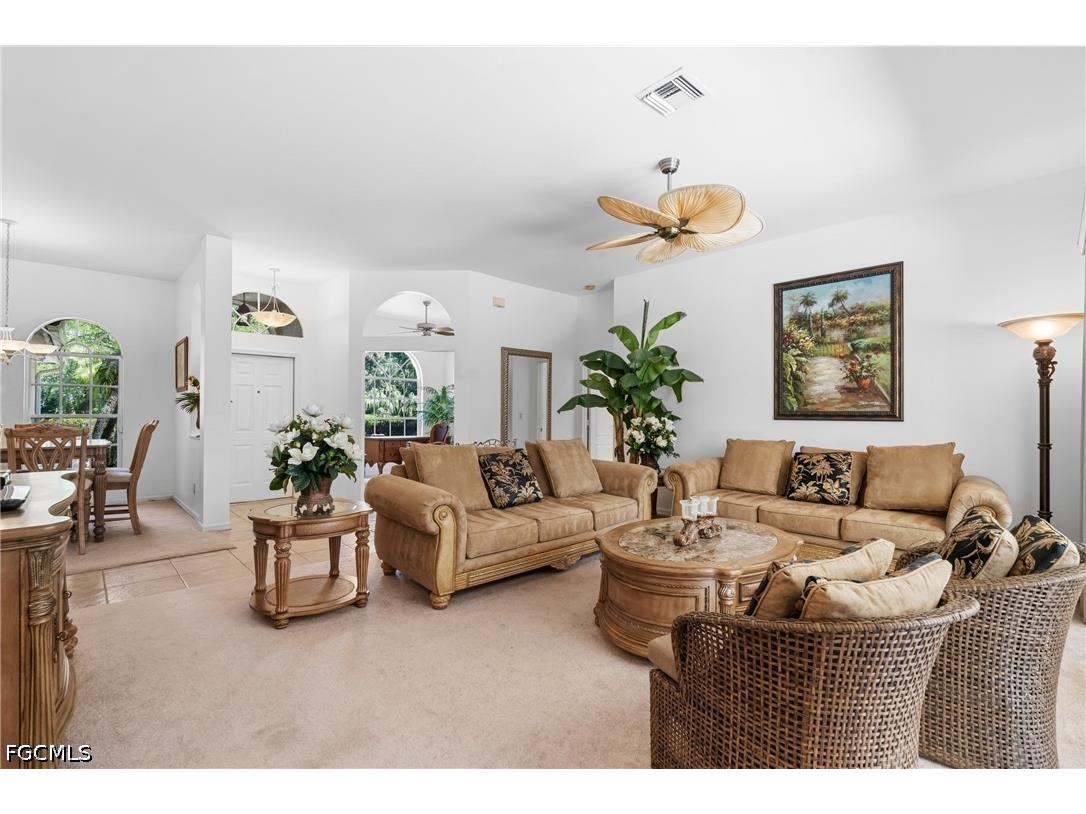 25900 Creekbend Drive Bonita Springs FL 34135 2026014790 image8