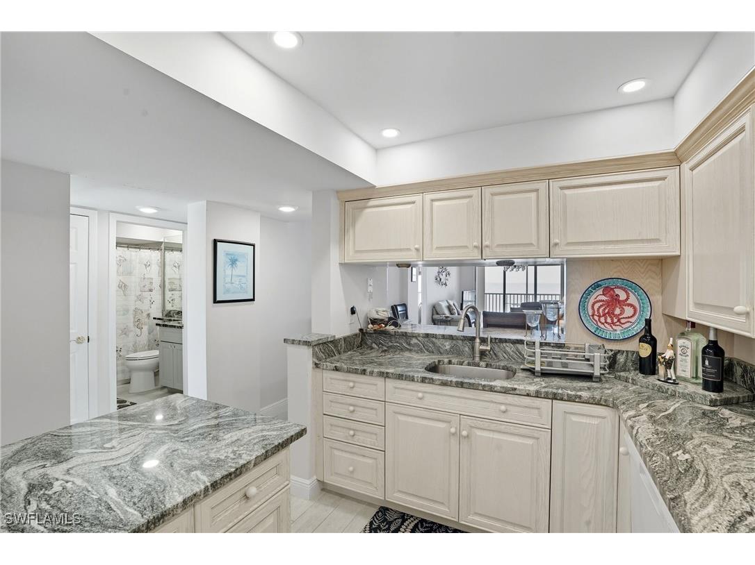 25900 Hickory Boulevard #305 Bonita Springs FL 34134 225085204 image9