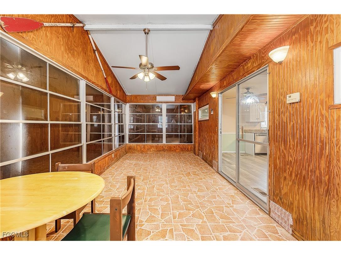 2592 York Road Saint James City FL 33956 2025016539 image17