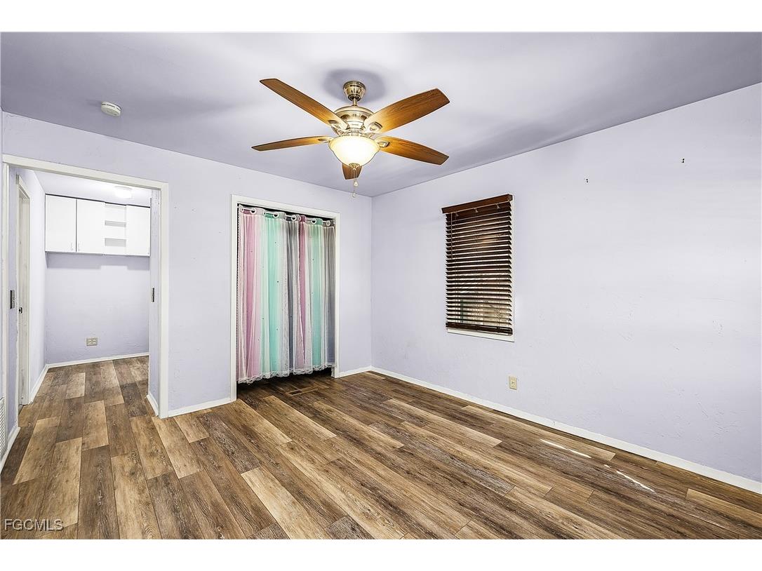 2592 York Road Saint James City FL 33956 2025016539 image20