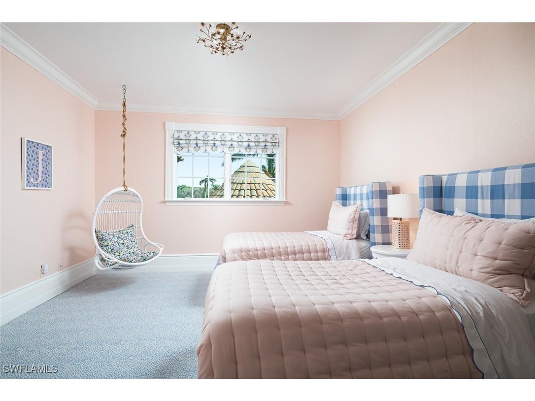 2595 Half Moon Walk Naples FL 34102 225054406 image24