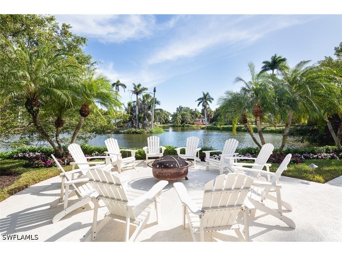 2595 Half Moon Walk Naples FL 34102 226019608 image35