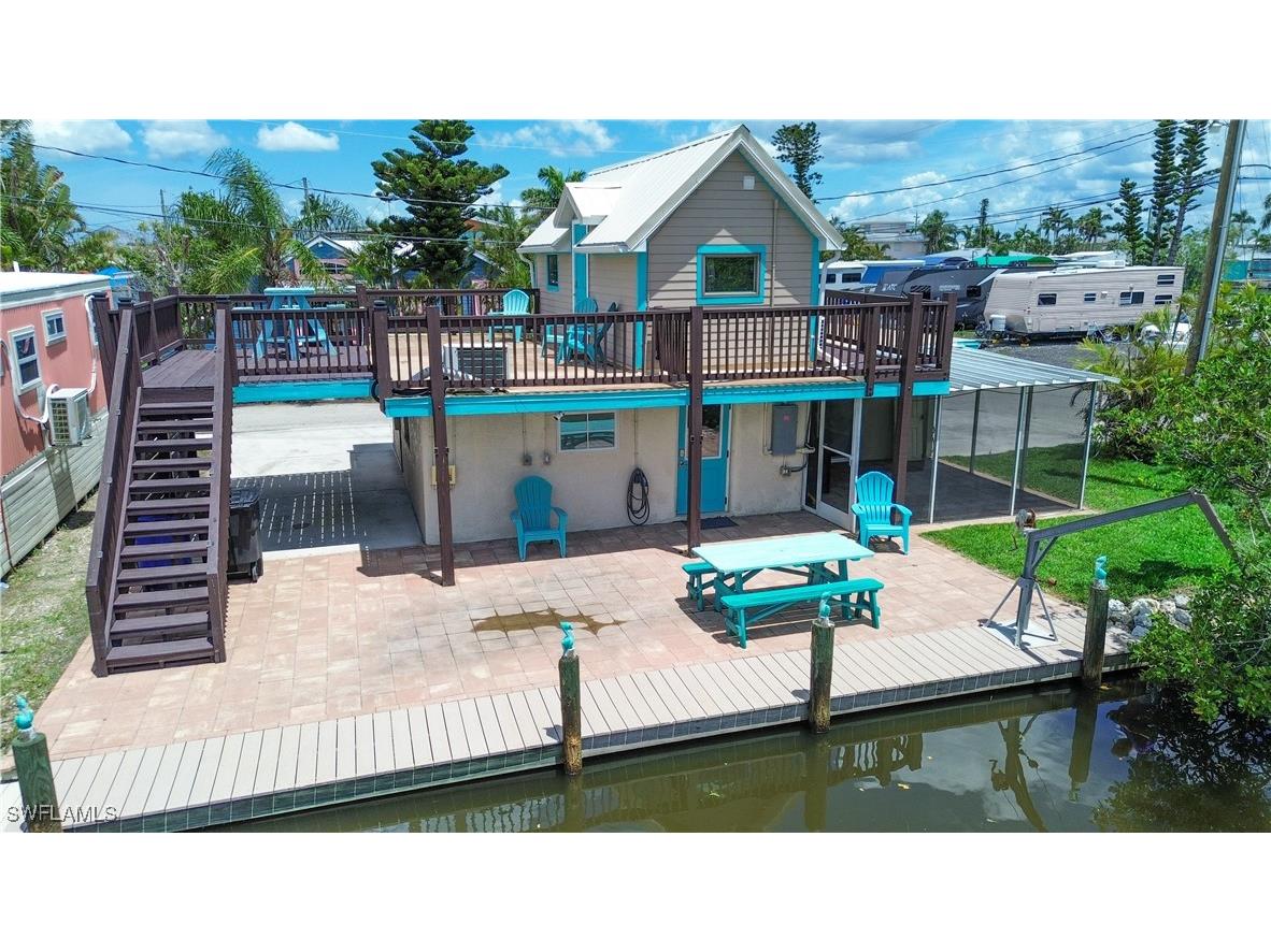 2595 Pine Street Matlacha FL 33993 225059129 image1