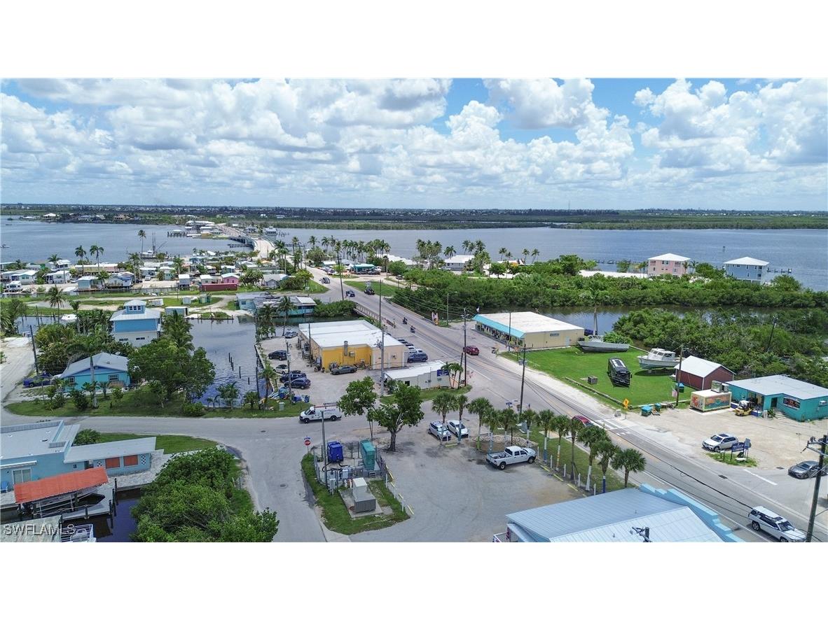 2595 Pine Street Matlacha FL 33993 225059129 image5