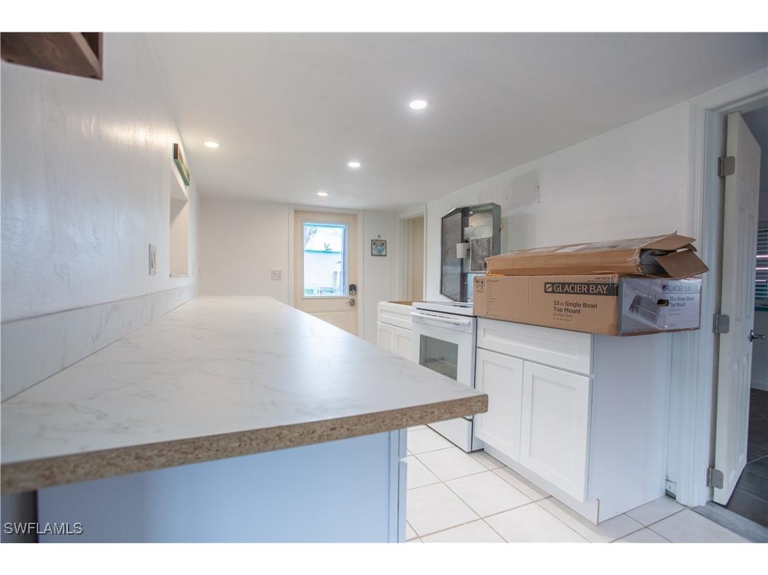 2595 Pine Street Matlacha FL 33993 225059129 image7