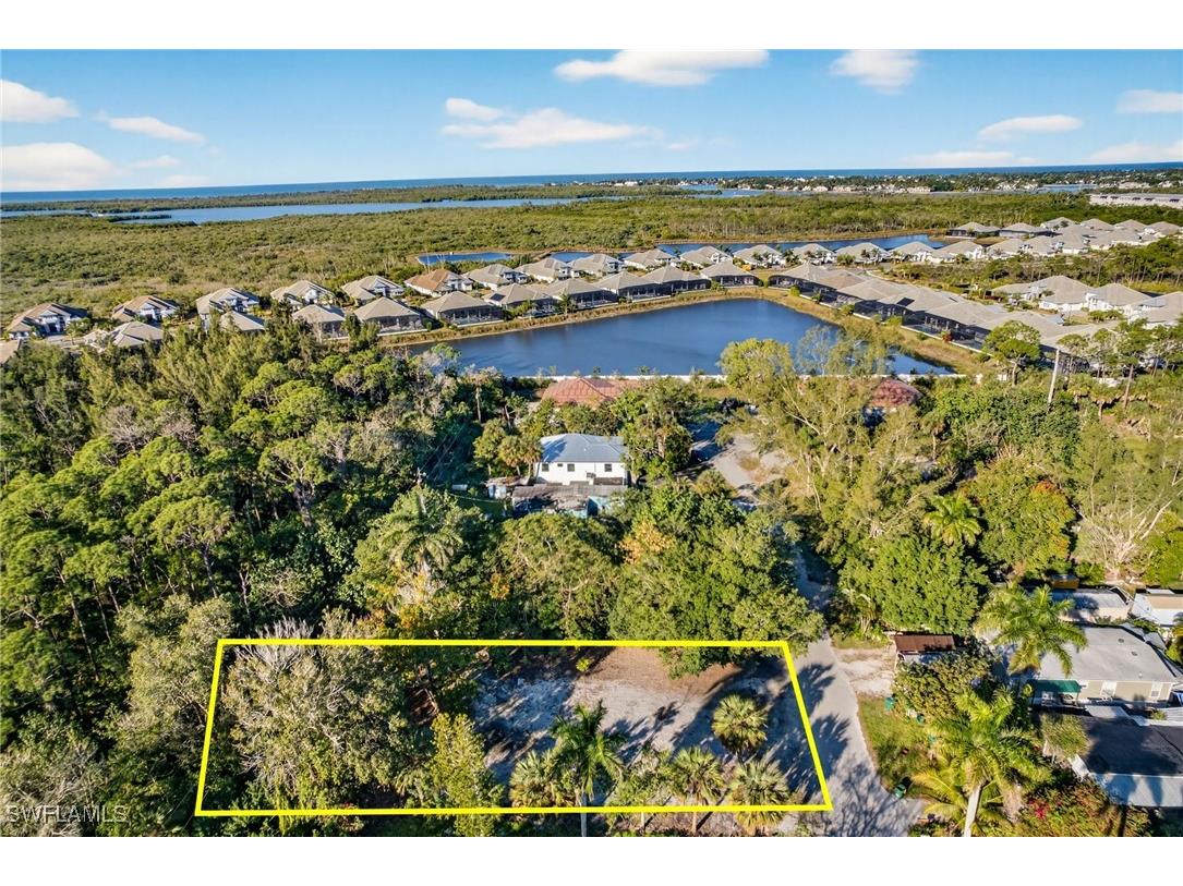 2596 Holly Avenue Naples FL 34112 226004454 image4