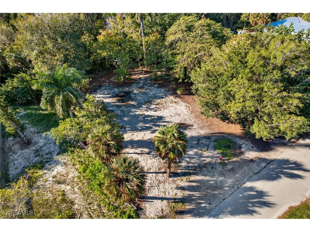 2596 Holly Avenue Naples FL 34112 226004454 image6
