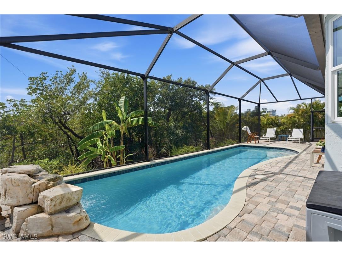 26 Fairview Boulevard Fort Myers Beach FL 33931 226009188 image3