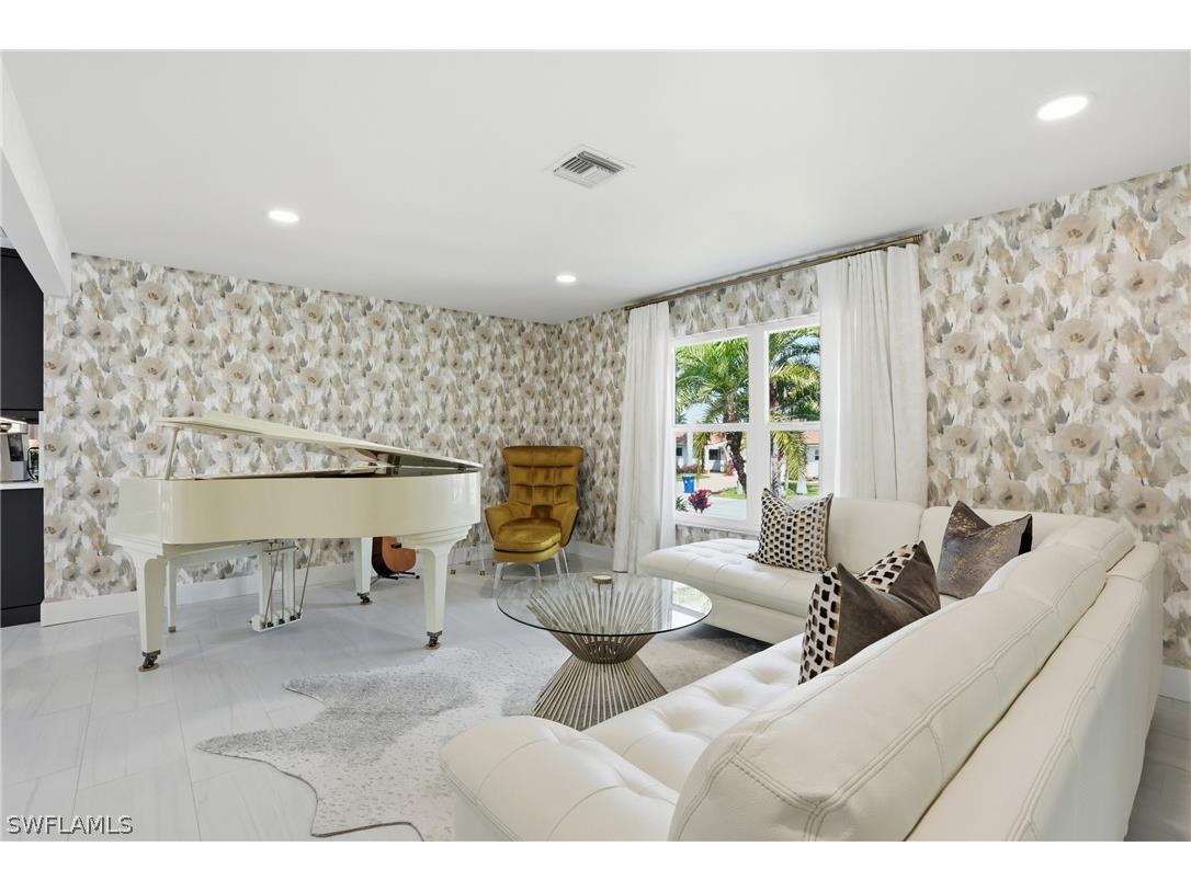 26 Fairview Boulevard Fort Myers Beach FL 33931 226009188 image6