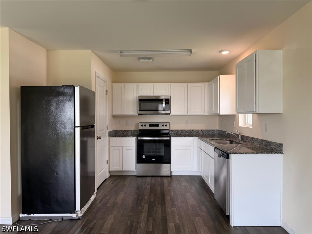 26 NE 12th Terrace Cape Coral FL 33909 226027209 image1