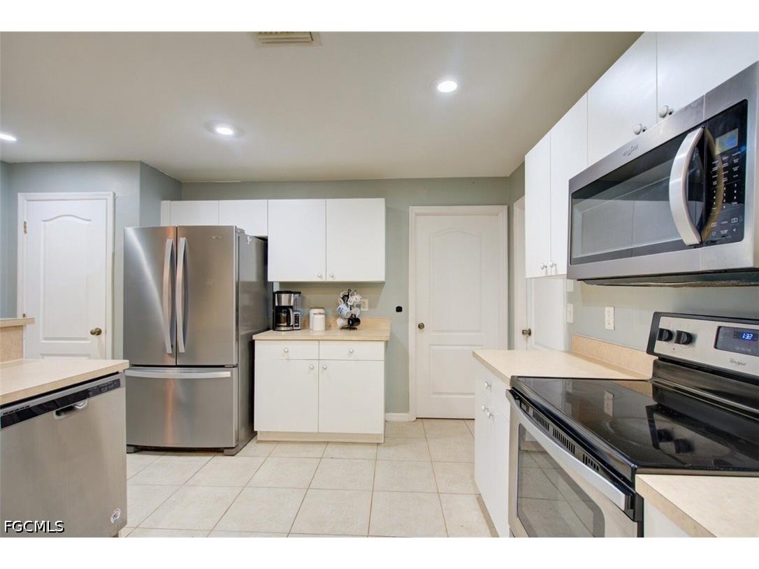 26 NE 8th Terrace Cape Coral FL 33909 2026020547 image12