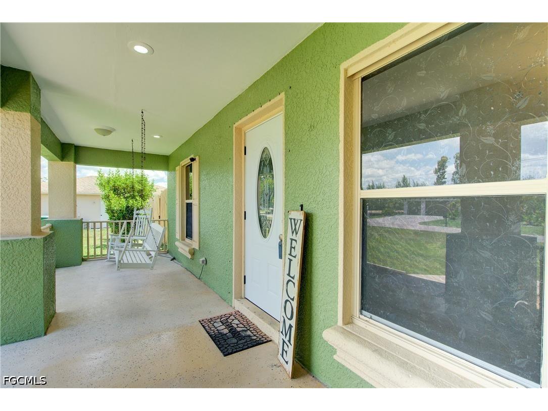 26 NE 8th Terrace Cape Coral FL 33909 2026020547 image2