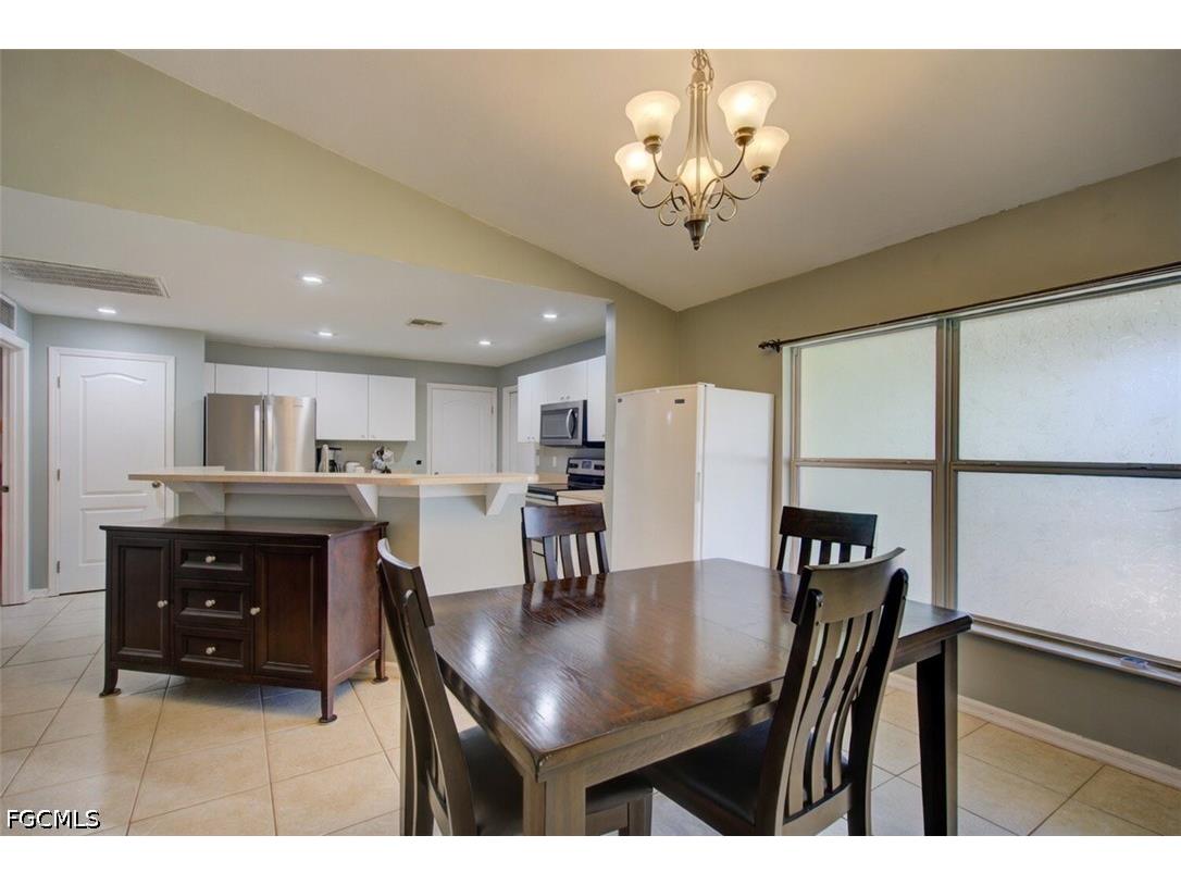 26 NE 8th Terrace Cape Coral FL 33909 2026020547 image9