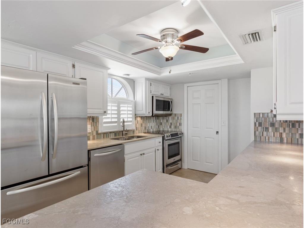 26 Palmview Boulevard Fort Myers Beach FL 33931 2025016809 image14