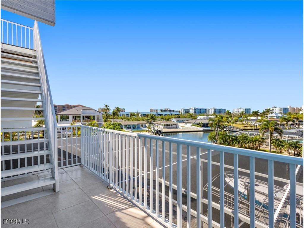 26 Palmview Boulevard Fort Myers Beach FL 33931 2025016809 image29