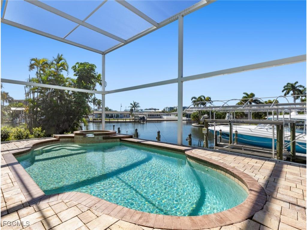 26 Palmview Boulevard Fort Myers Beach FL 33931 2025016809 image44