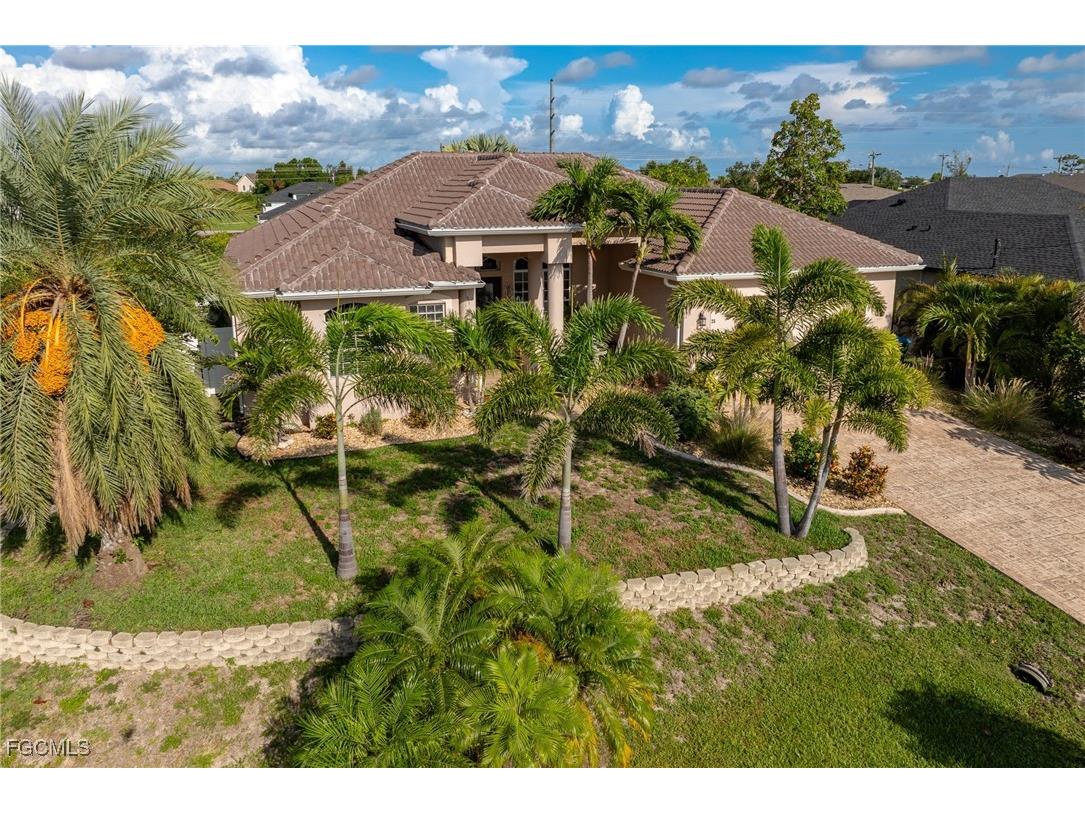 26 SW 15th Place Cape Coral FL 33991 2025011997 image1