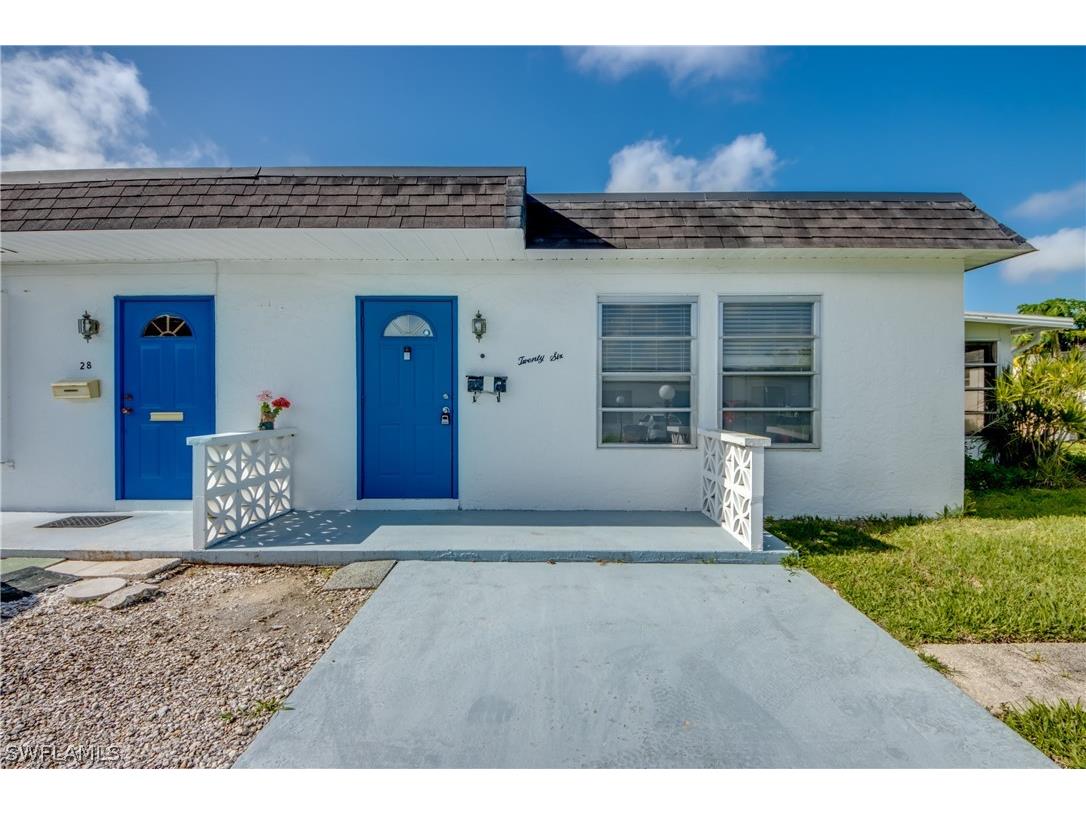 26 Tangerine Court Lehigh Acres FL 33936 224056403 image1