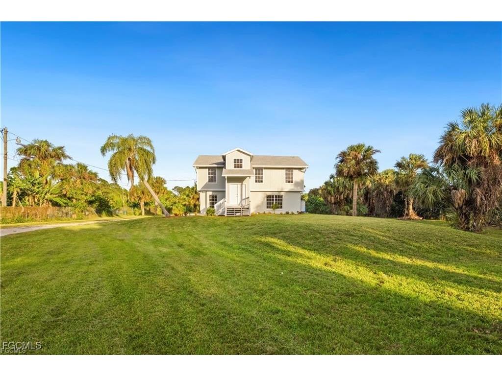 260 13th Street SW Naples FL 34117 2026006448 image2