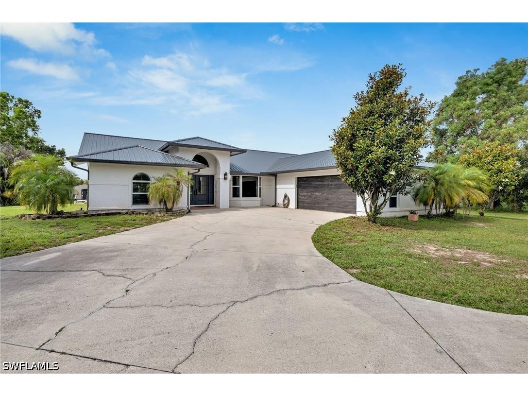 260 20th Avenue NE Naples FL 34120 226021289 image3