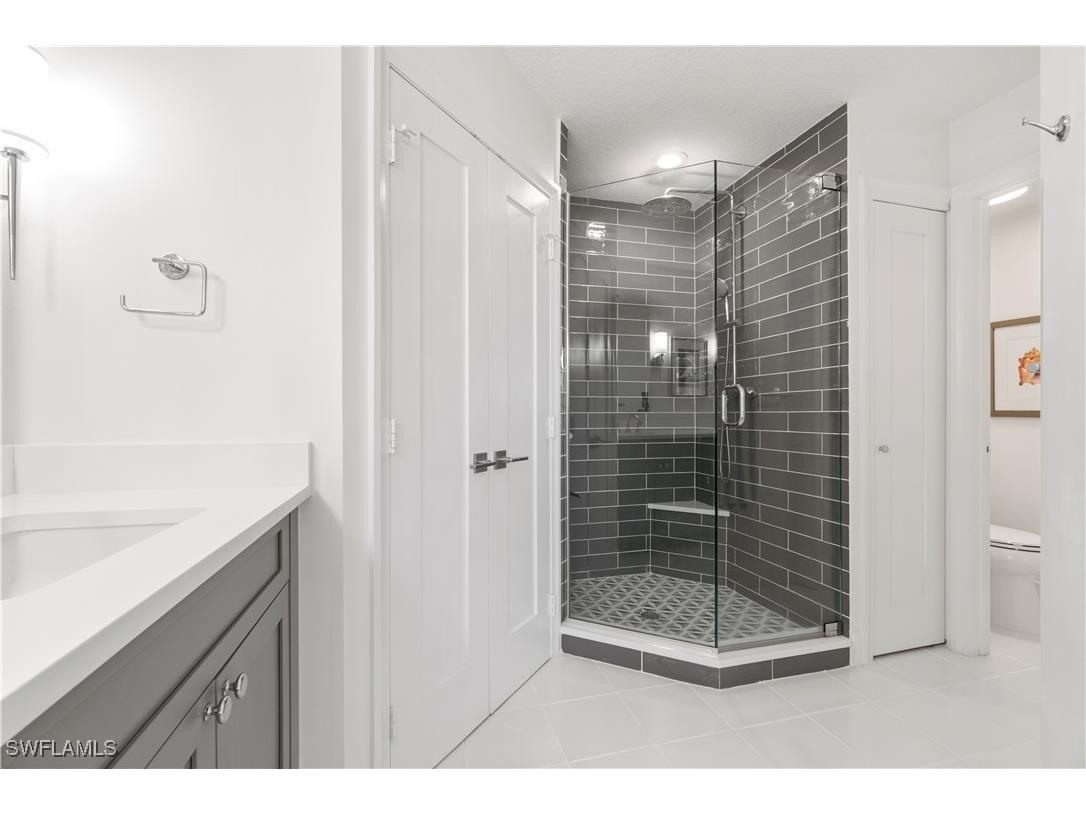 260 Barefoot Beach Boulevard #204 Bonita Springs FL 34134 225072980 image20