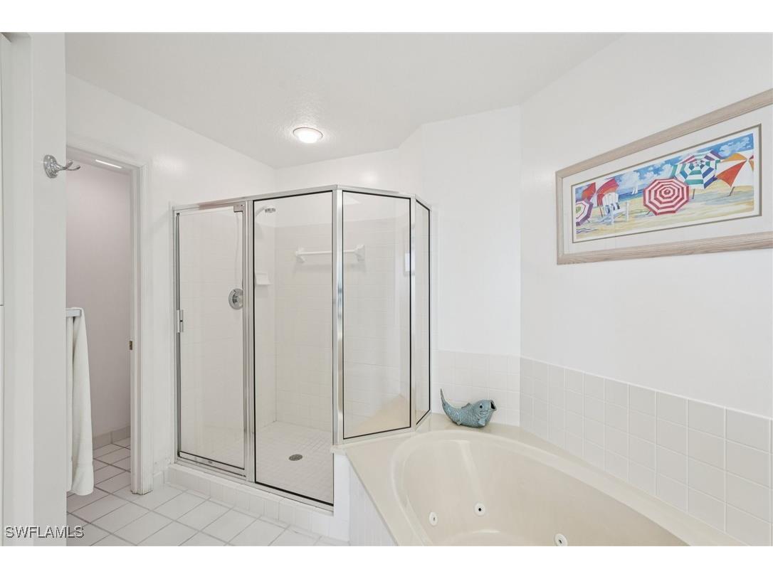 260 Barefoot Beach Boulevard #302 Bonita Springs FL 34134 225071880 image17